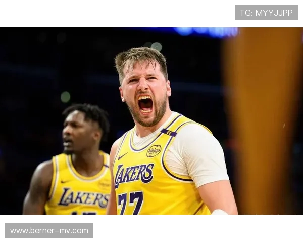 东契奇全明星首发，人气爆棚